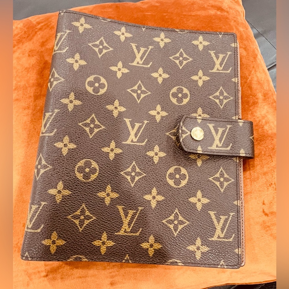 COPY - Authentic Louis Vuitton Monogram Agenda GM/ Large Ring Agenda Cover - Picture 1 of 16